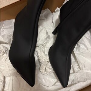Gia/Rhw Black Booties